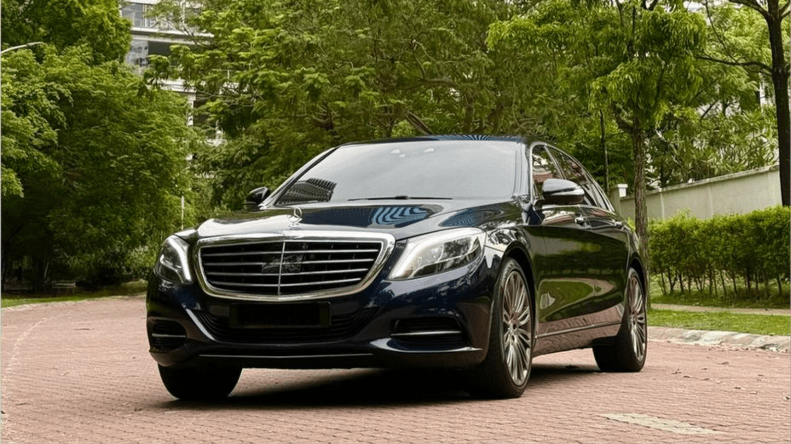 Mercedes-Benz S400 H rental Malaysia