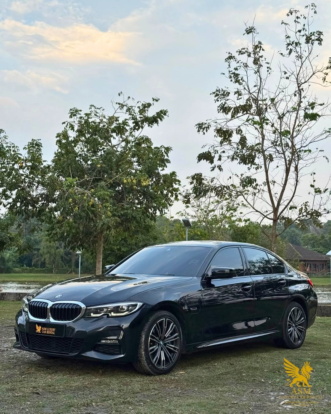 BMW 330e G20 rental Malaysia - photo 1