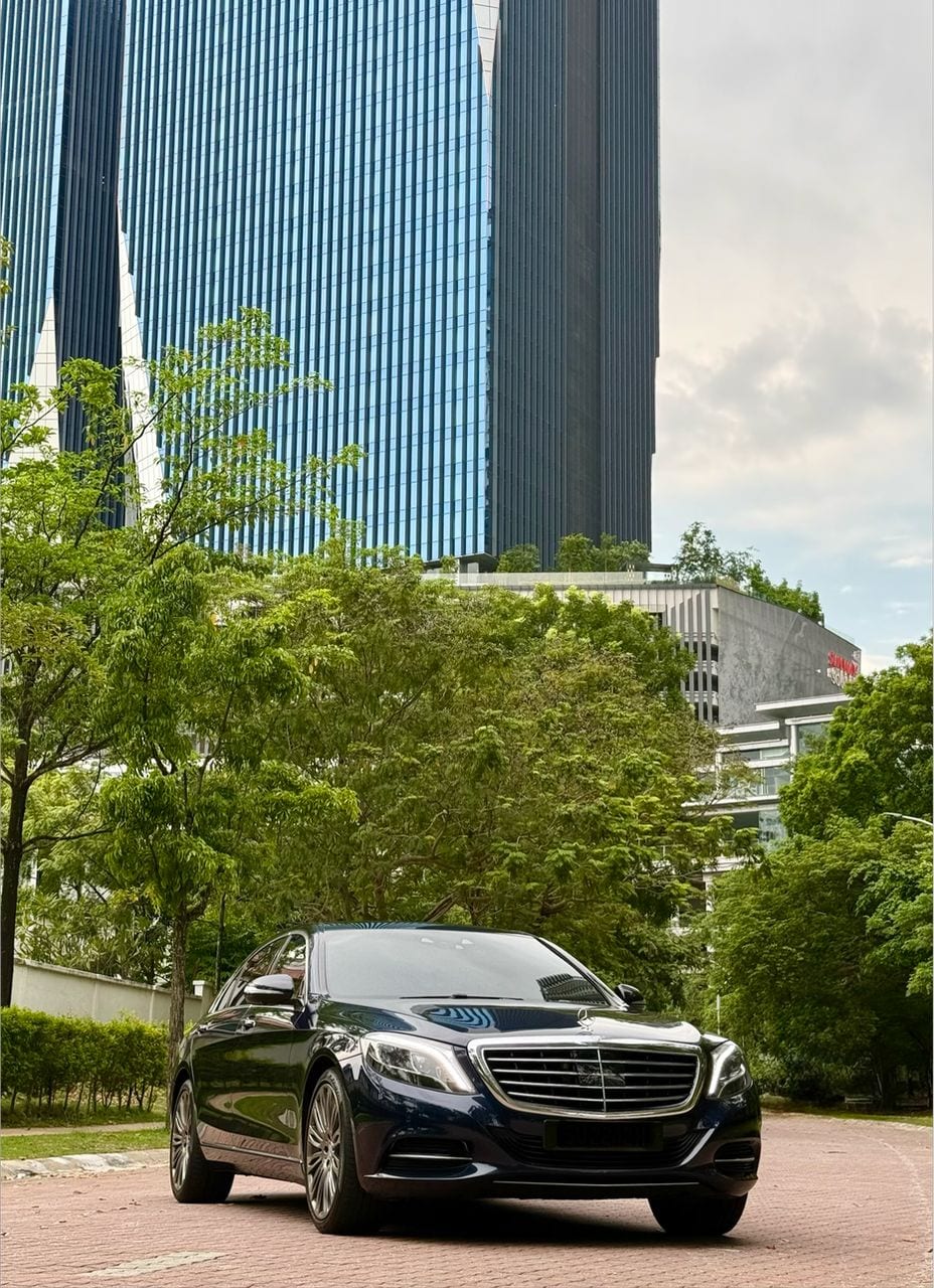 Mercedes-Benz S400 H rental Malaysia - photo 2
