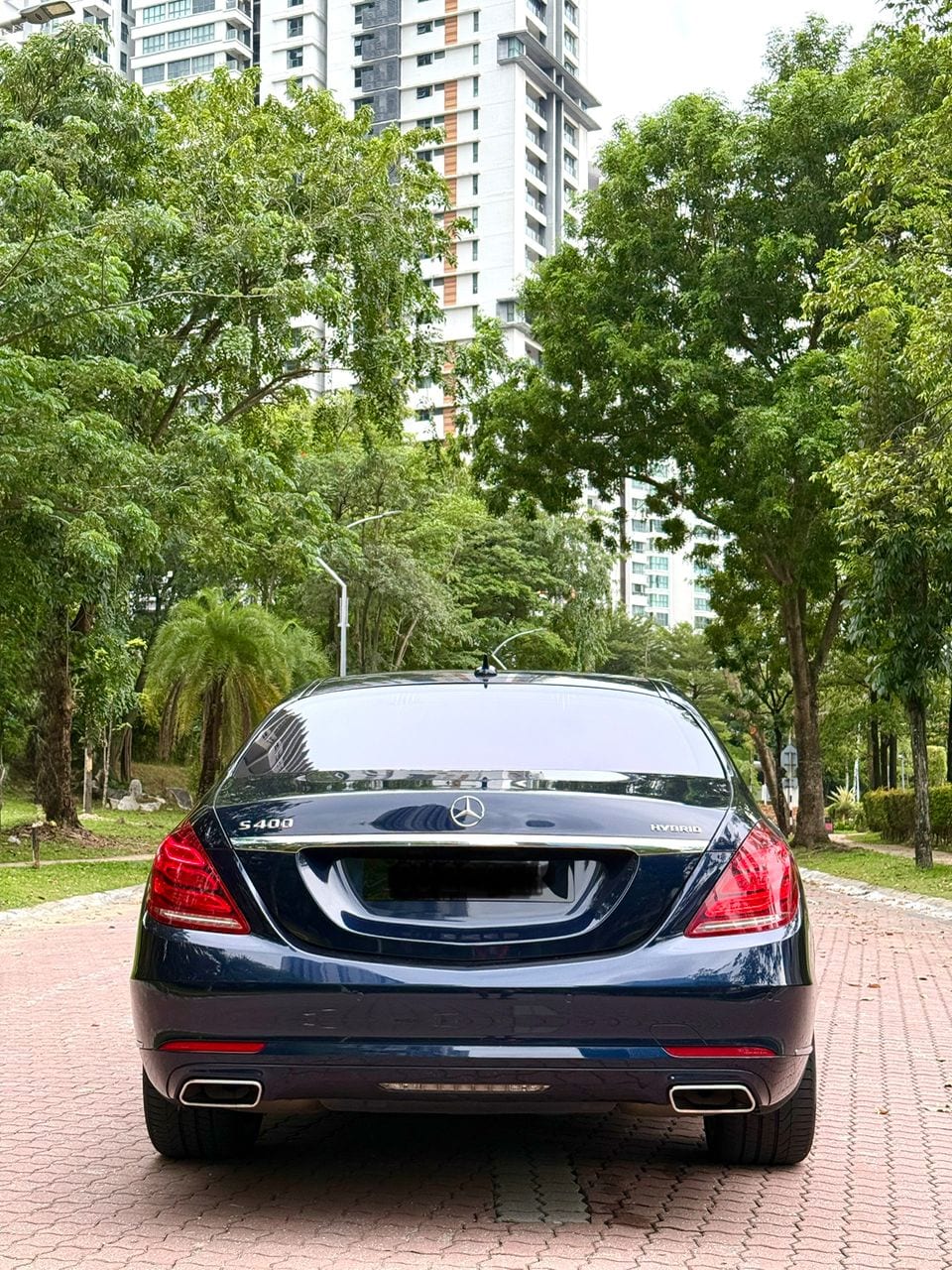 Mercedes-Benz S400 H rental Malaysia - photo 5